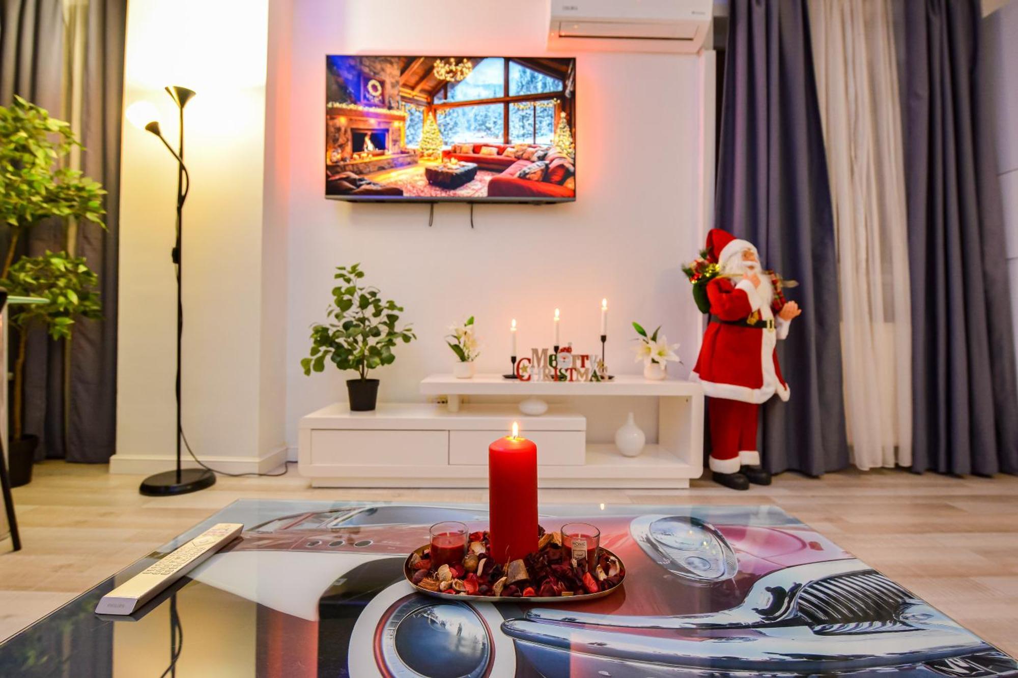 Pierre Cardin Deluxe Apartment With Terrace By Magniflex บูคาเรสต์ ภายนอก รูปภาพ