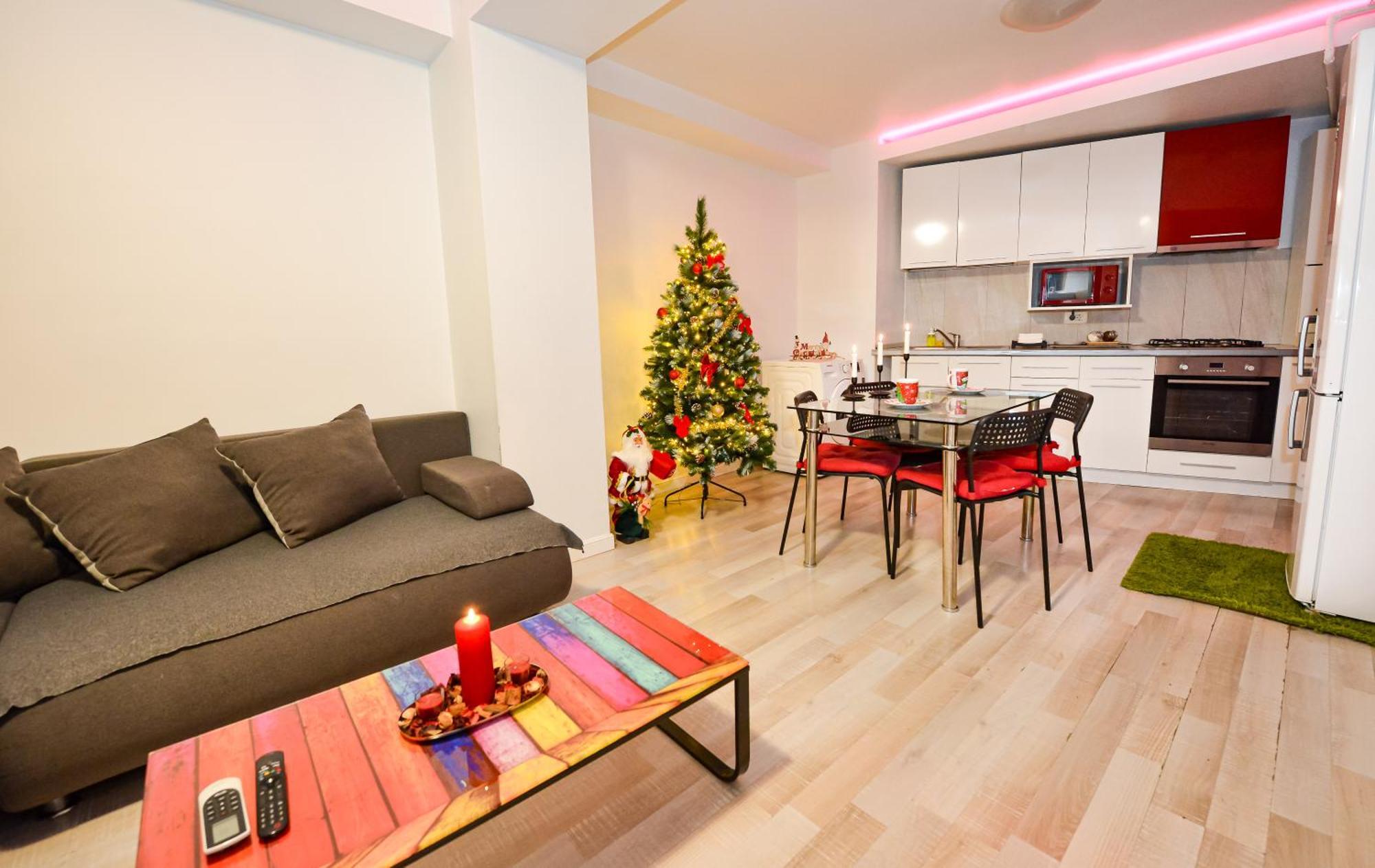 Pierre Cardin Deluxe Apartment With Terrace By Magniflex บูคาเรสต์ ภายนอก รูปภาพ