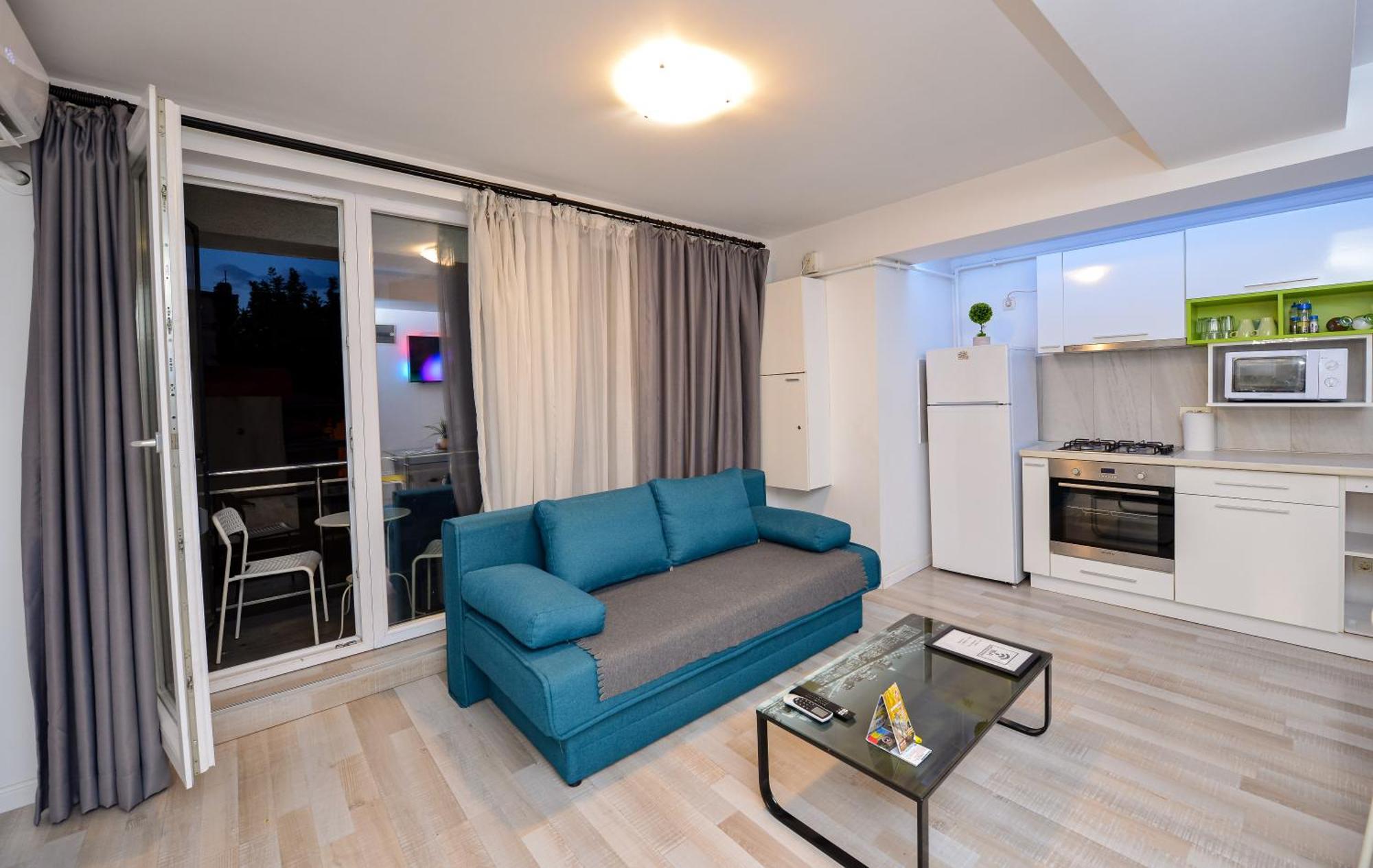 Pierre Cardin Deluxe Apartment With Terrace By Magniflex บูคาเรสต์ ภายนอก รูปภาพ