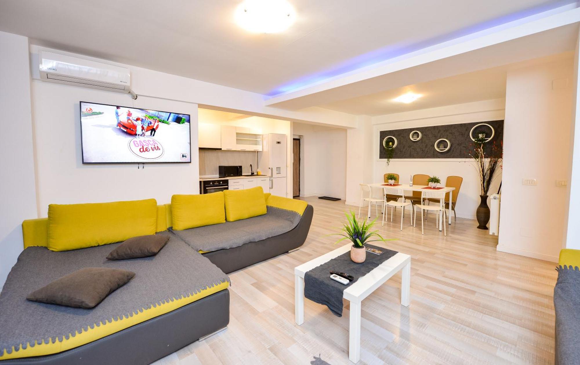 Pierre Cardin Deluxe Apartment With Terrace By Magniflex บูคาเรสต์ ภายนอก รูปภาพ